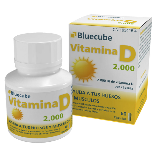 Vitamina D 2000 Bluecube | Ayuda a mantener la función ósea y muscular y participa en la absorción del calcio y del fósforo.  Una cápsula de Vitamina D 2000 Bluecube, contiene 2.000 UI (50 microgramos) de vitamina D.